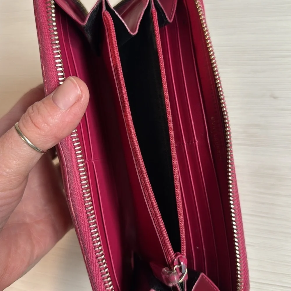 Auth Saint Laurent Round Zipper Long Wallet Solid Pink Leather Italy - Picture 7 of 9
